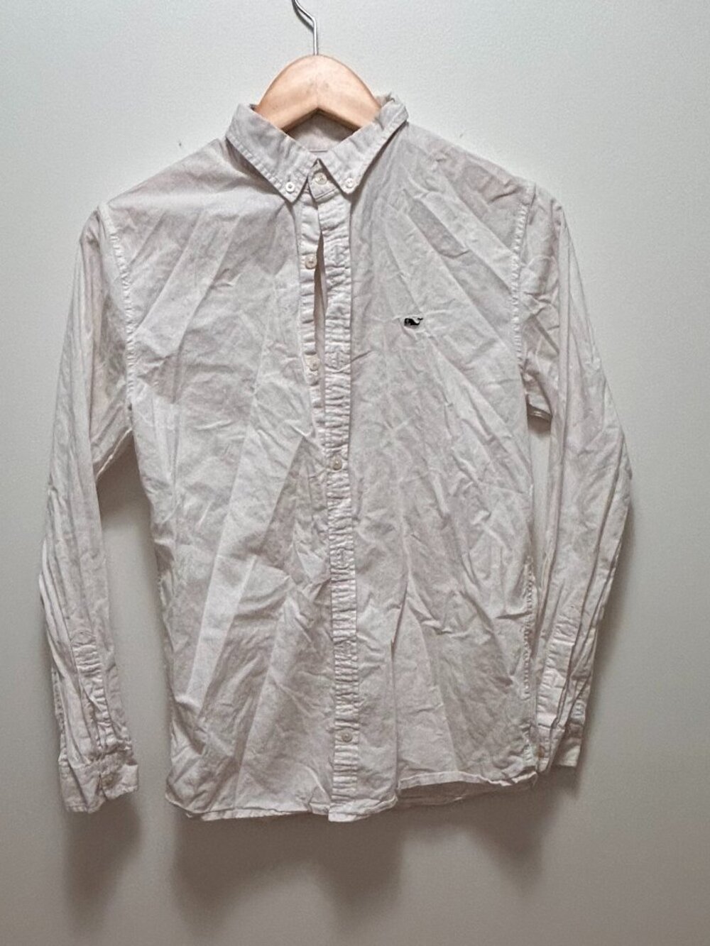 Boys Vineyard Vines white Whale Shirt, XL